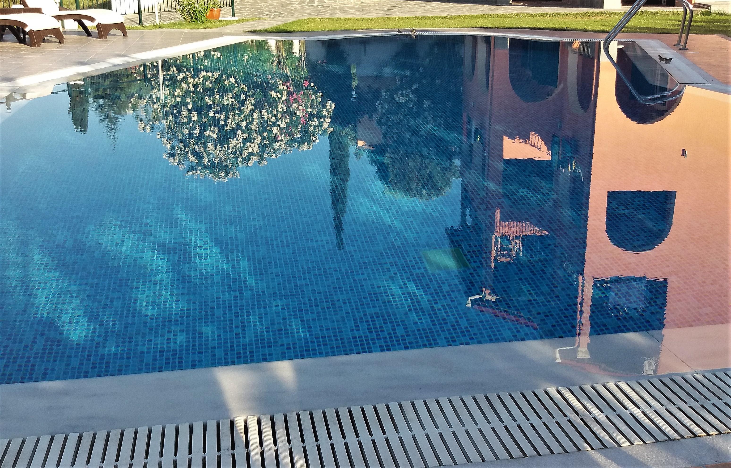 Ziogas Luxury Apartments Dassia  Exterior photo